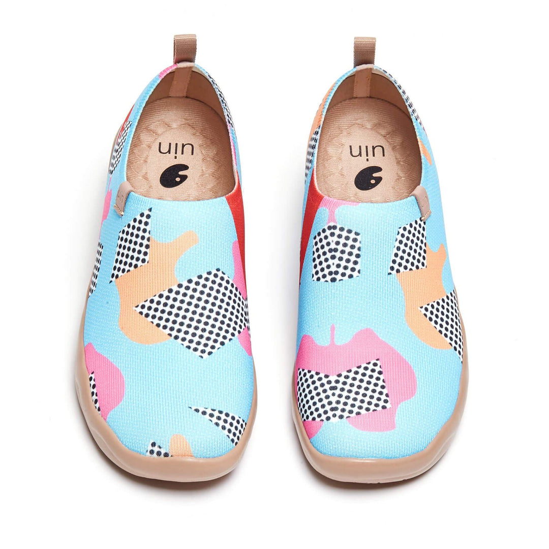 UIN Footwear Women Dot Love Canvas loafers