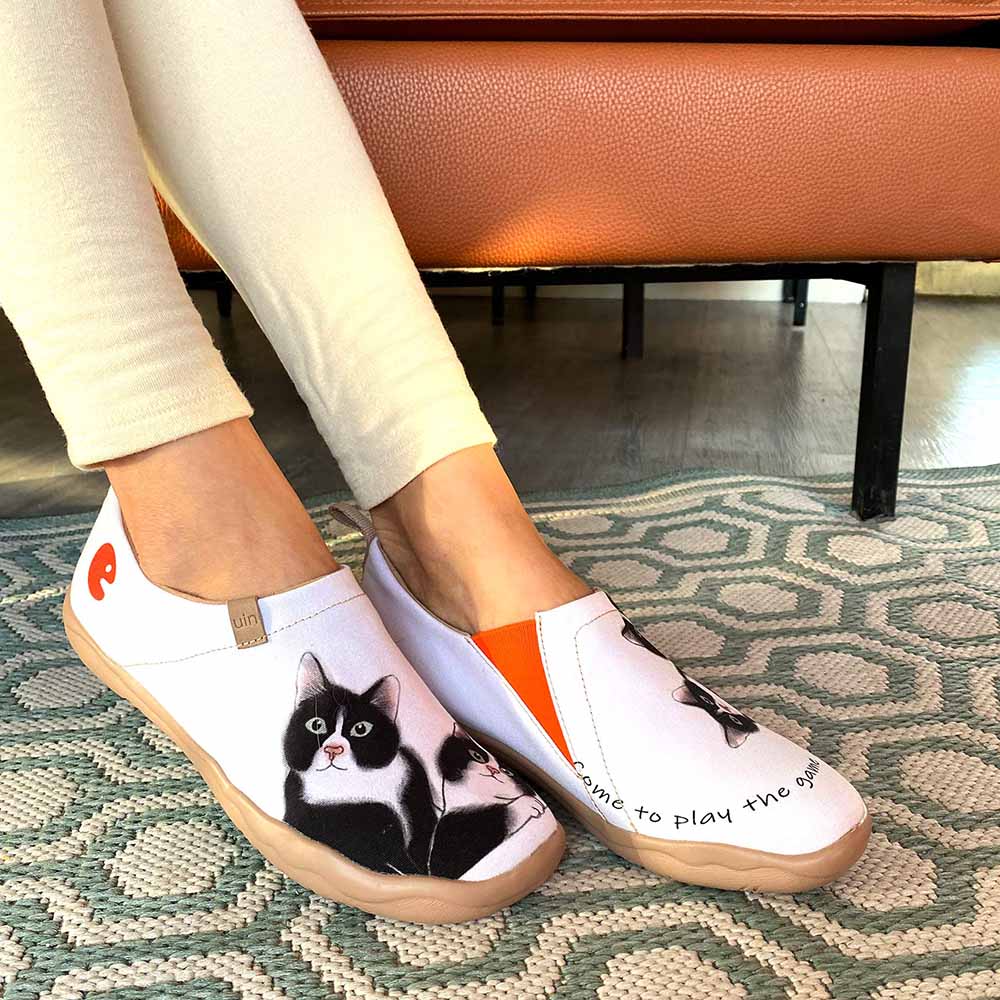 Kitty shoes for cats sale