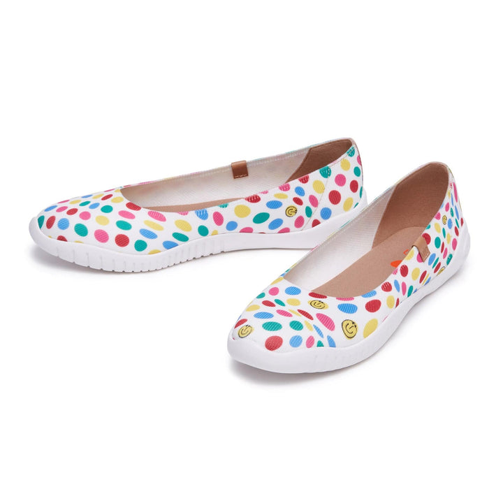 UIN Footwear Women Dotted Joy 3 Minorca III Women Canvas loafers